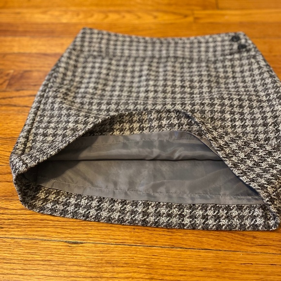 NEW The Limited houndstooth mini, Size: 2, Color: Grey - Picture 3 of 8